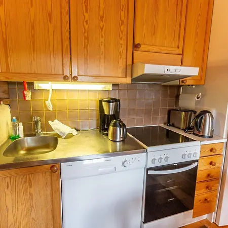 Lomayllaes F84 -palovaarankaarre 22a By Interhome Tatil Evi Ylläsjärvi